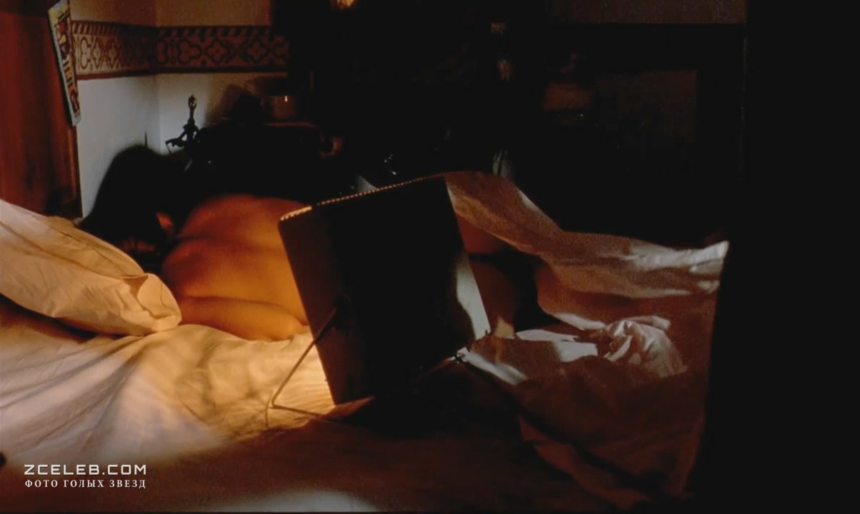Голая Анна Фальчи горячие фото и слитые засветы без фотошопа бесплатно